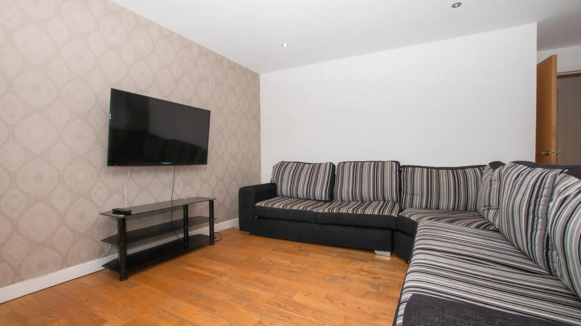 Blue Harbour Apartments Edimburgo